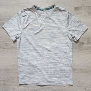 Tek Gear Boy's Grey Short Sleeve Crewneck Activewear Tee Shirt Large L 14-16